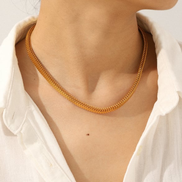 Collier simple en acier inoxydable doré pour femme, couleur unie, 1 pièce