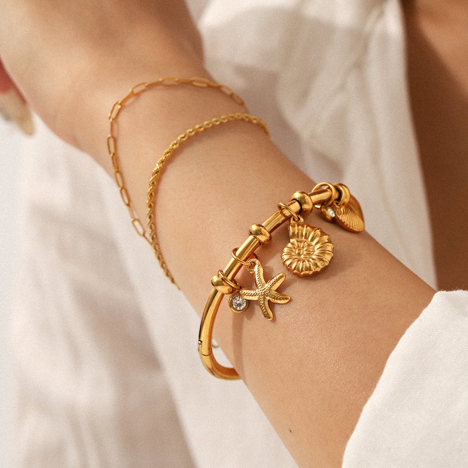1 Piece Daily Turtle Stainless Steel   Gold Color  Zircon Women's Bangles Picture3