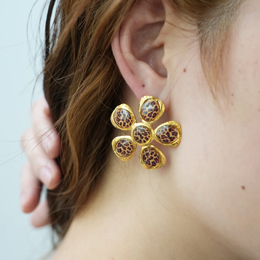 1 Pair Simple Series Natural Flower Stainless Steel  Gold Color  Women's Stud Earrings Picture5