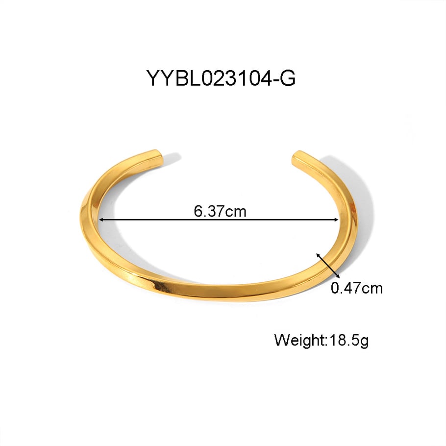 1 pulsera sencilla de acero inoxidable color dorado. 