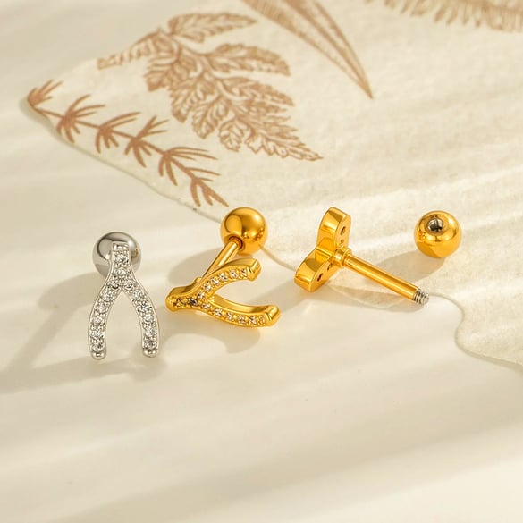 1 Stück Herz Kupfer Gold Farbe Zirkon Piercing Ohrring