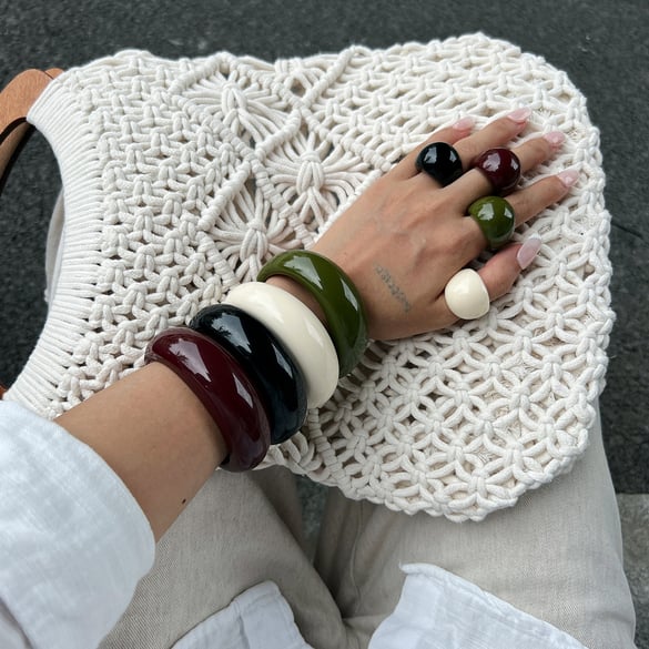 1 Piece Solid Color Resin Bangle
