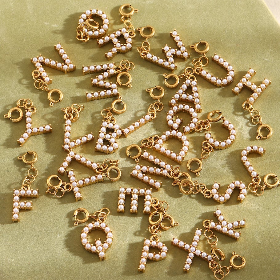 1 Piece Exquisite Letter Stainless Steel Gold Color Women's Pendants Picture2