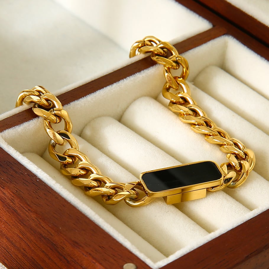 Pulsera clásica de cadena rectangular de acero inoxidable color dorado para mujer (1 unidad) Imagen4