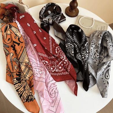 1 Piece Retro Flower Paisley Pattern Bandana h5 Picture3