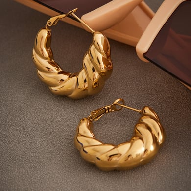 1 Paar klassische Twist-Creolen aus Edelstahl in Goldfarbe für Damen h5 Bild4