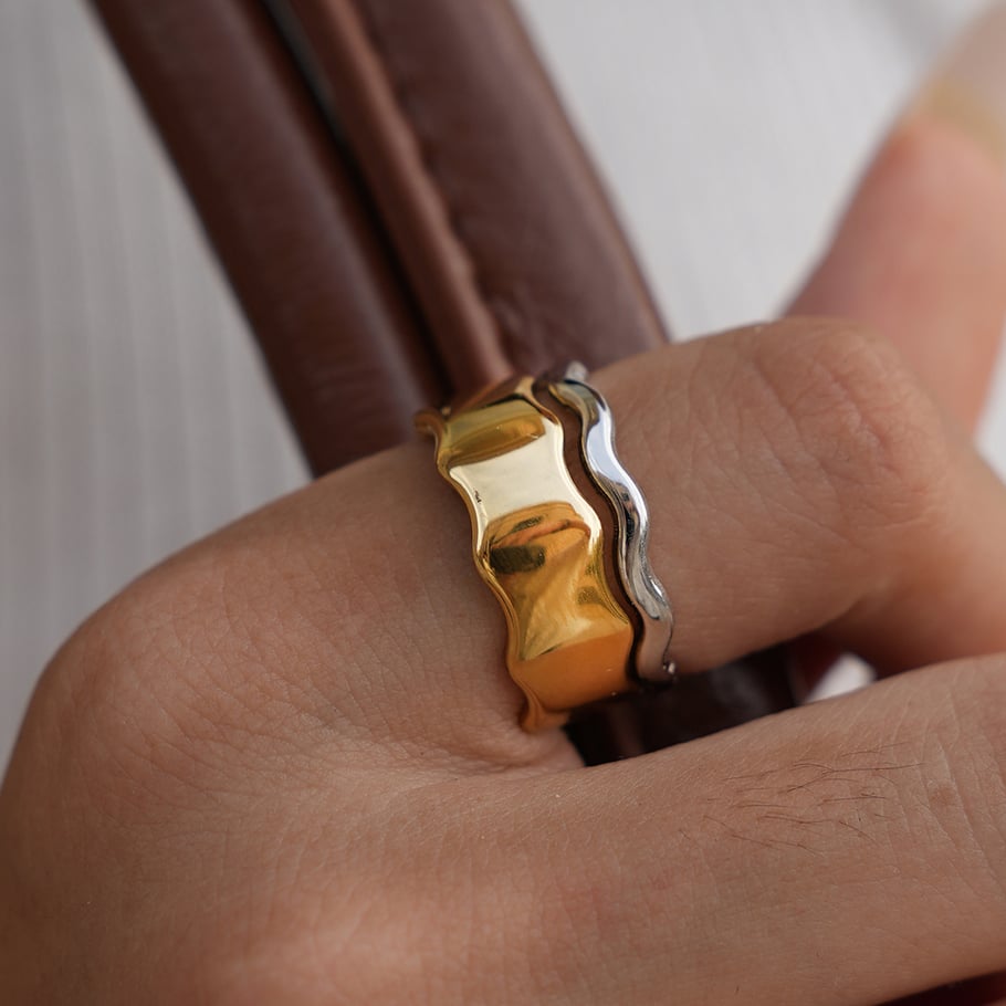 1 Piece Wide  Brimmed Wavy  Pattern Gold Stainless Steel Women's  Statement Rings Picture4
