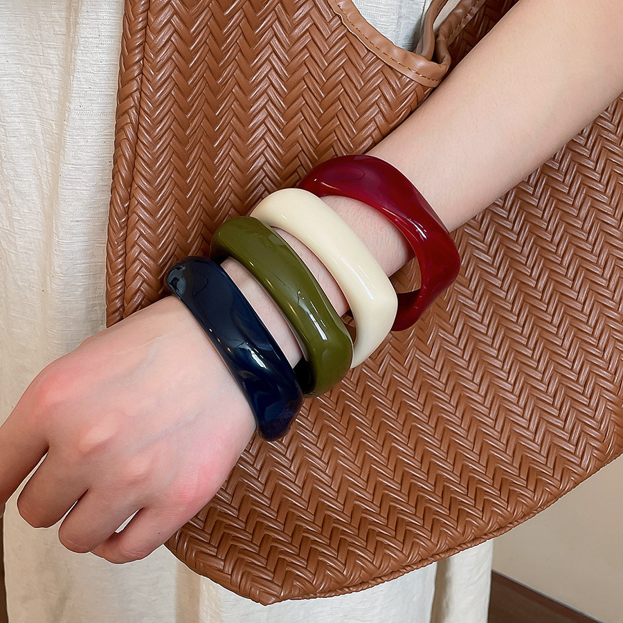 1 stuk onregelmatig gevormde acryl armband Afbeelding5