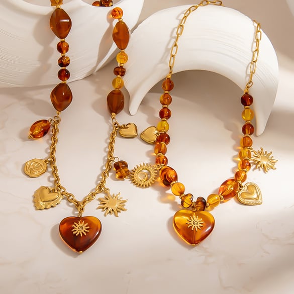 1 Piece With  Amber  Colored Resin Beaded Heart Pendant Women's Beaded Necklaces 2