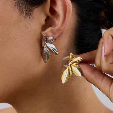 1 Pair Natural Flower Stainless Steel Gold Color Women's Stud Earrings h5 Picture3