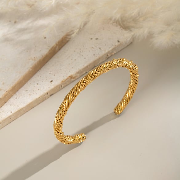1 pulsera de acero inoxidable color dorado 2