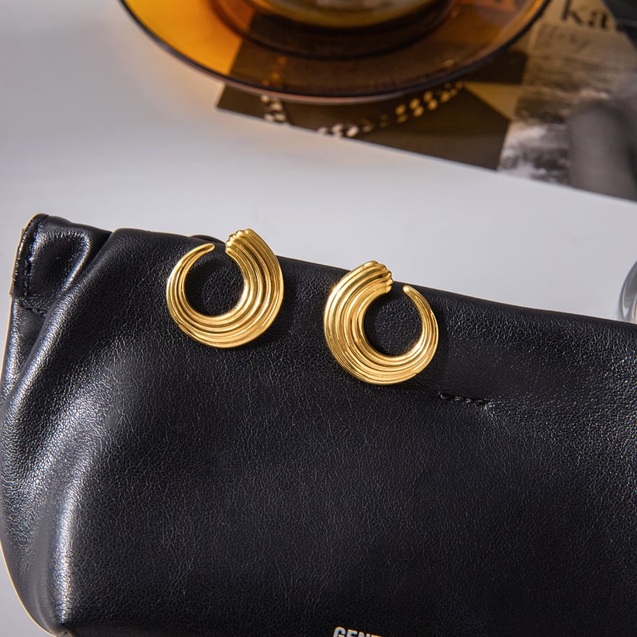 1 par de pendientes de botón de acero inoxidable de color dorado con forma de círculo simple para mujer Imagen4