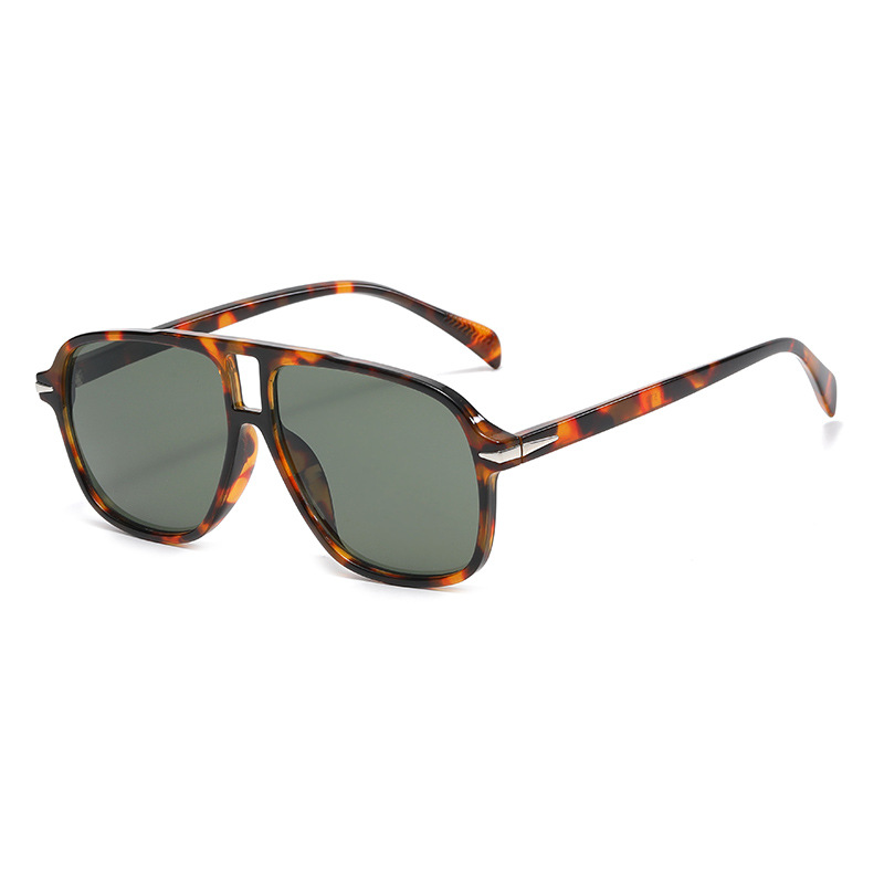 1 Paar braune modische Retro-Piloten-Sonnenbrille für Damen Bild3
