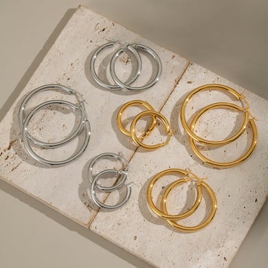 1 Paar kreisförmige Creolen aus Edelstahl in Goldfarbe h5 Bild2