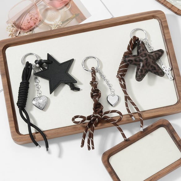 1 Piece Retro Leopard Print Leather Star Bag Charm 2