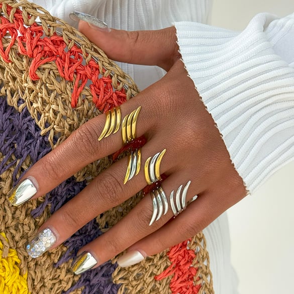 1 Piece Simple Wings Stainless Steel  Gold Color Women's Statement Rings 2