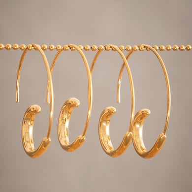 1 Paar minimalistische Creolen mit unregelmäßigem Kreis aus Edelstahl in Goldfarbe für Damen h5 Bild5