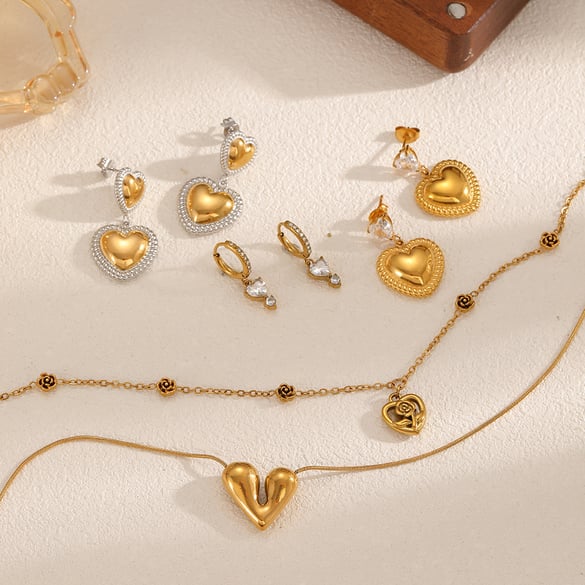 Vintage Heart Stainless Steel Gold Color Women's Jewelry Sets 2