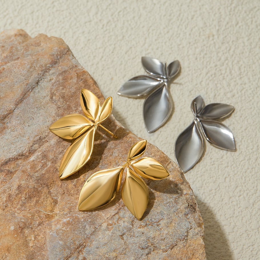 1 Pair Natural Flower Stainless Steel Gold Color Women's Stud Earrings Picture2