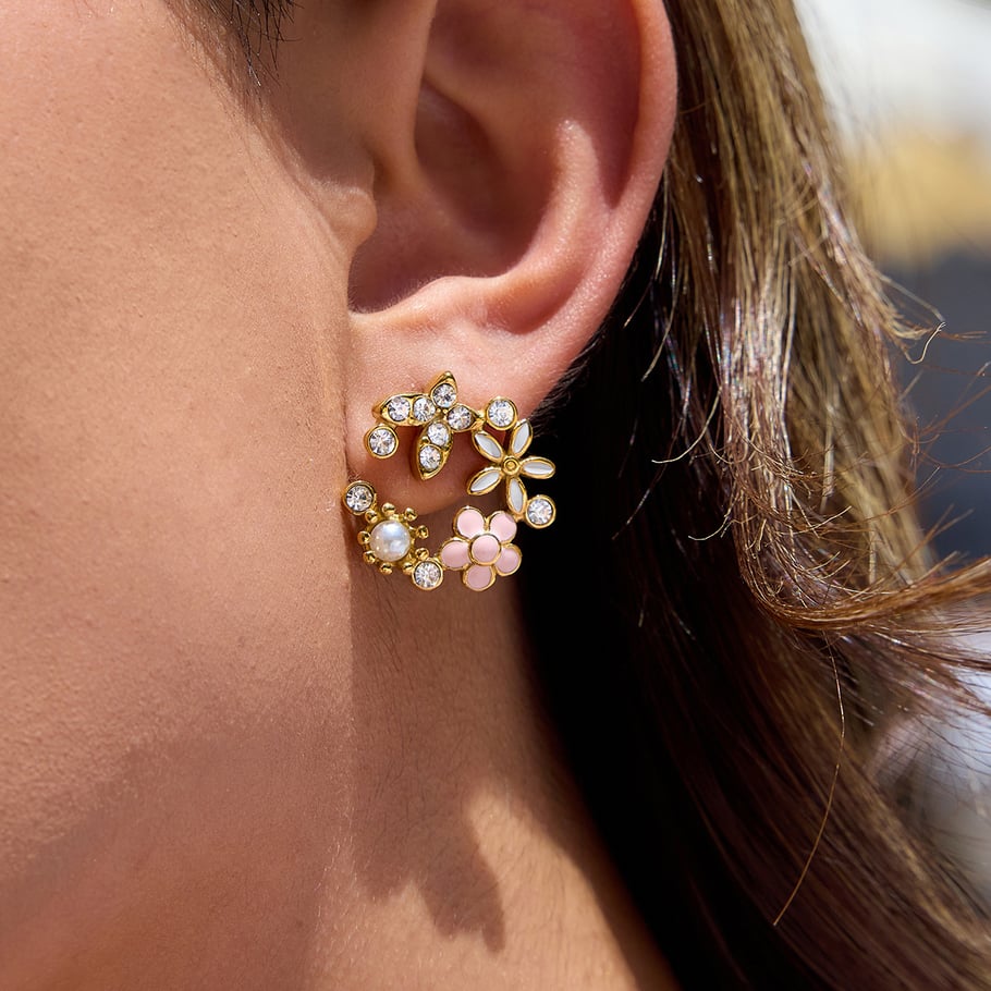 1 Piece Gorgeous Flower Stainless Steel Gold Color Women's Stud Earrings Picture3