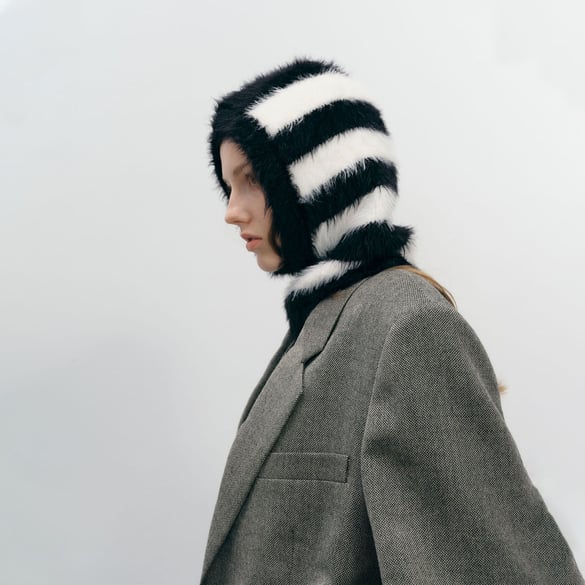 1 Piece Classic Strip Synthetic Fiber Women's Hats 2