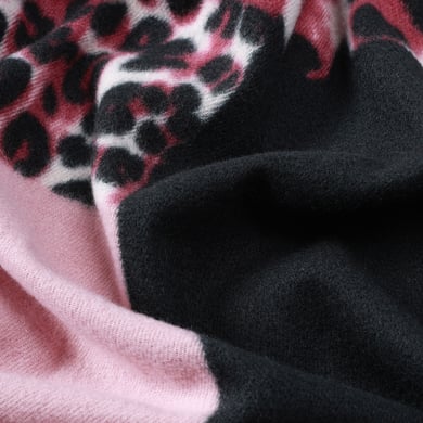 1 Piece Classic Leopard Print Rayon Women's Winter Scarves h5 Picture3