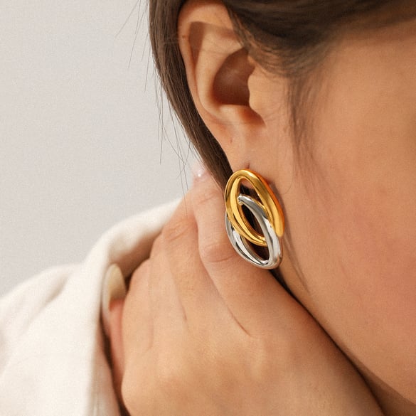 1 paire de boucles d&#39;oreilles à tige en acier inoxydable pour femme, couleurs or et argent mélangées