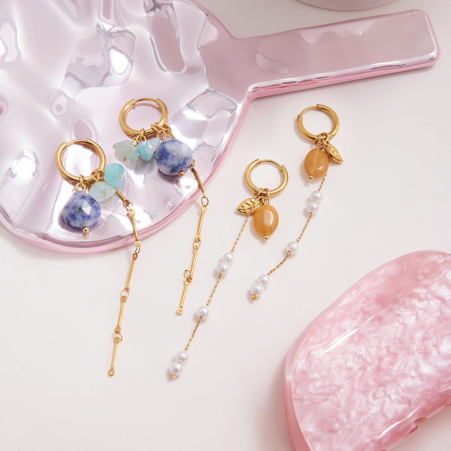 1 paio di orecchini pendenti da donna in acciaio inossidabile color oro con nappa in pietra naturale Immagine7