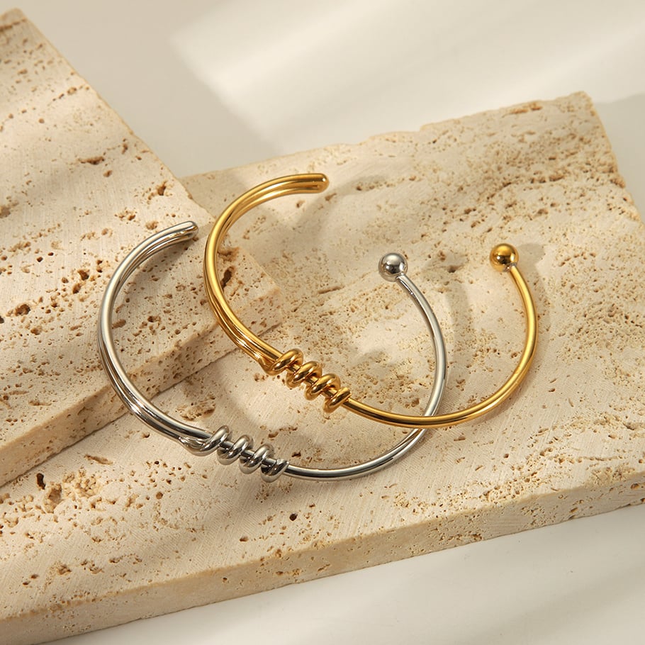 Pulsera de acero inoxidable con hilo dorado de 1 pieza Imagen2