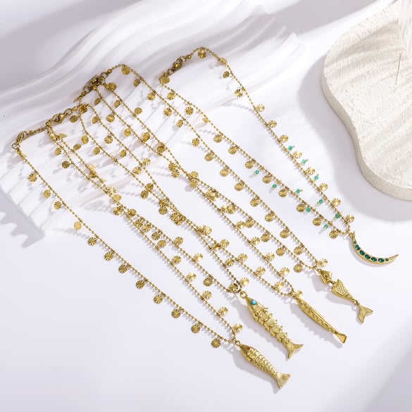 Collier avec pendentif en forme de poisson délicat en acier inoxydable couleur or pour femme, 1 pièce 2