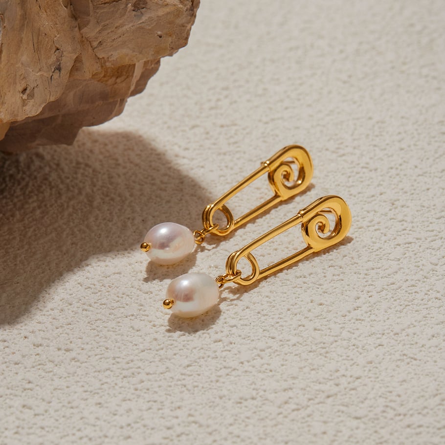 1 par de pendientes colgantes clásicos de acero inoxidable dorados con clip para papel para mujer Imagen5