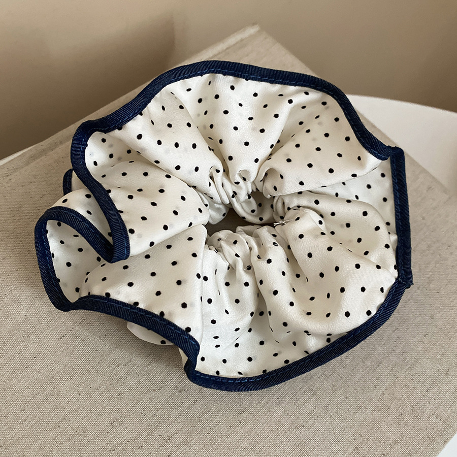 1 Piece Cute Polka Dots Scrunchies