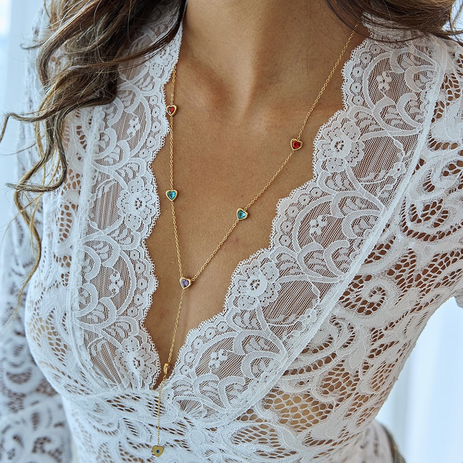 Collana con ciondolo da donna in acciaio inossidabile con zircone a forma di cuore policromo, 1 pezzo Immagine4
