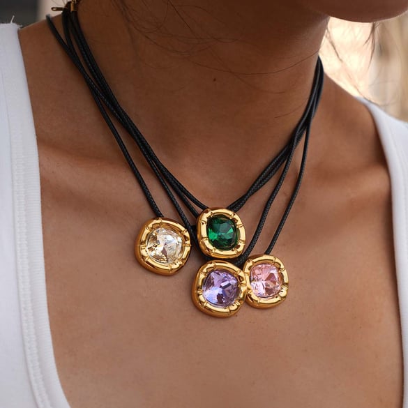 Collar con colgante rectangular simple de acero inoxidable para mujer, 1 pieza 2