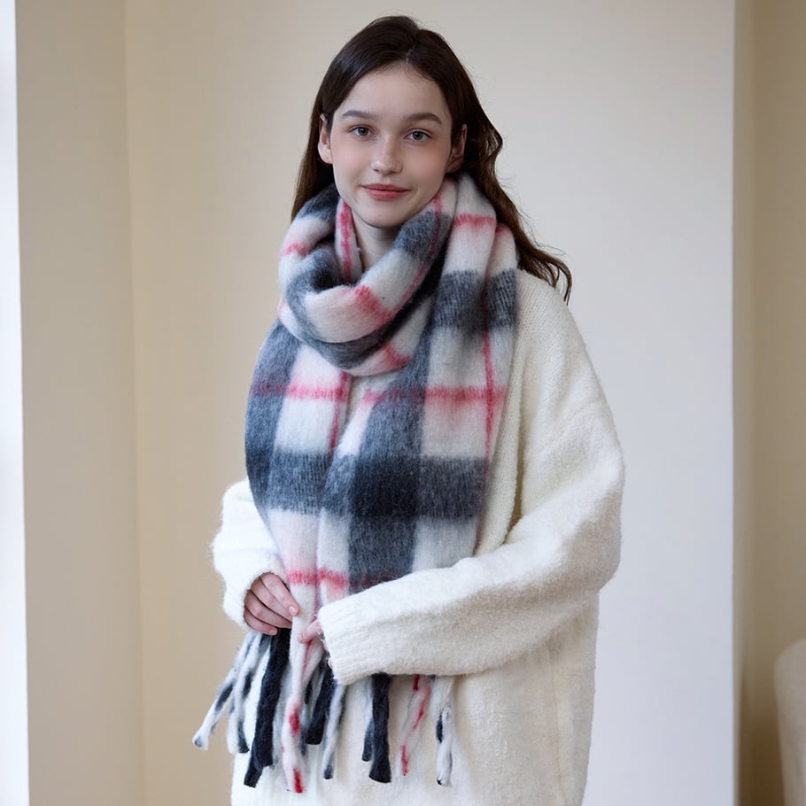 1 Piece Romantic Fluffy Plaid Polyester Women's Summer Scarves 