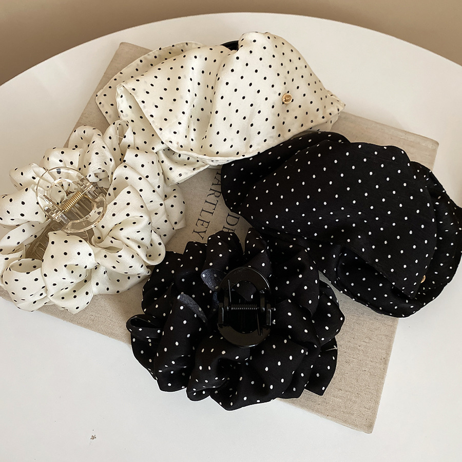 1 Piece Cute Polka Dots Acrylic Hair Claws Picture2