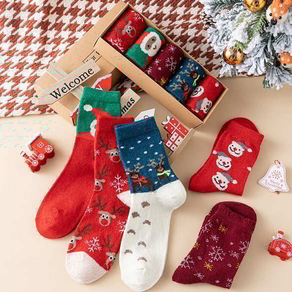 Cute Christmas Elk Gift Box Women's Mid - Calf Socks