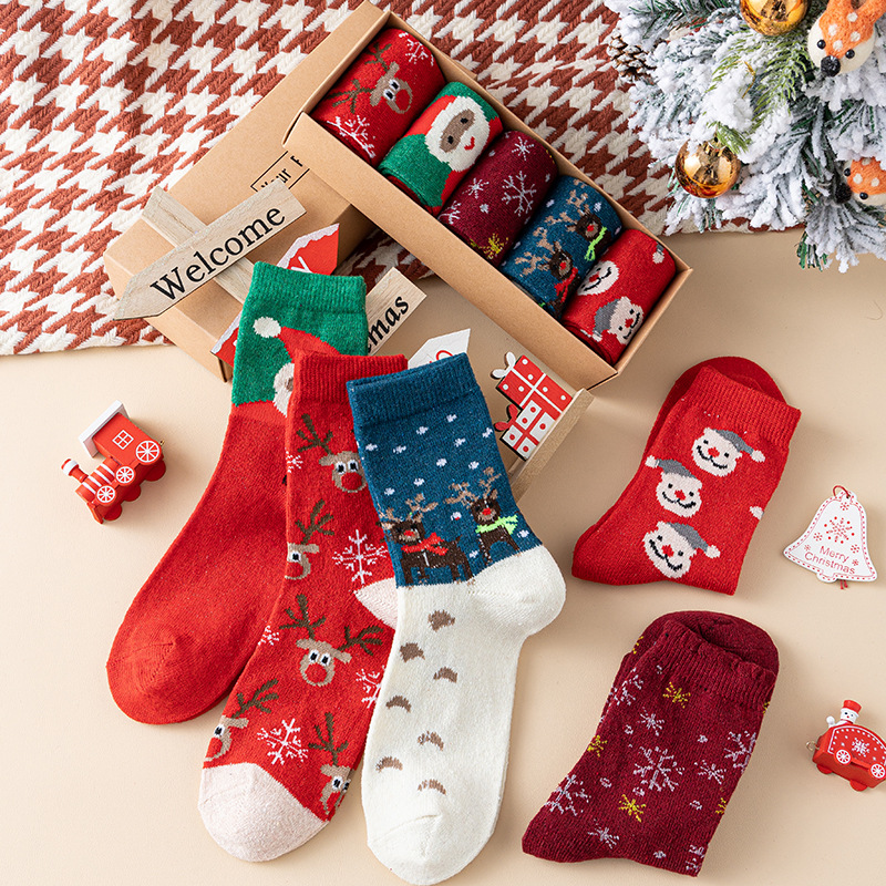 Süße Weihnachtselch-Geschenkbox für Damen, mittelhohe Socken Bild2