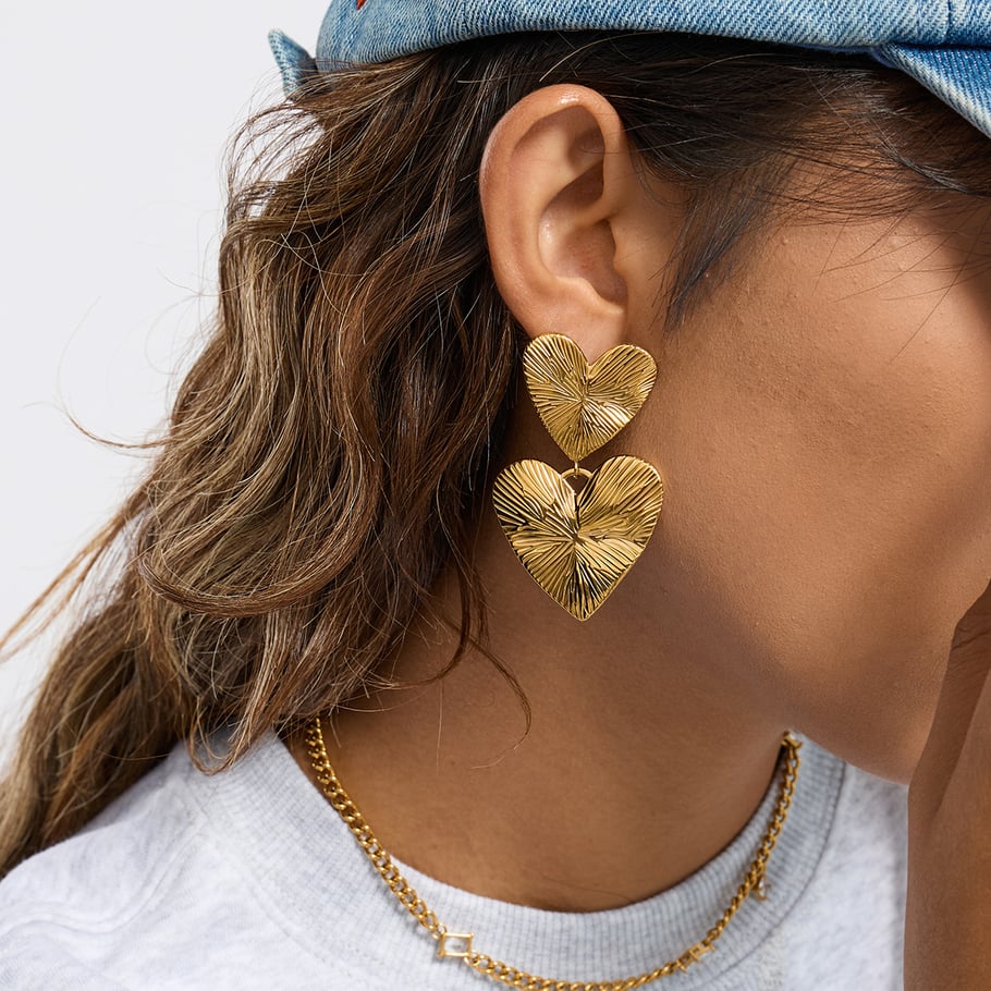 1 Pair Romantic Heart Stainless Steel Gold Color Women's Drop Earrings Picture5