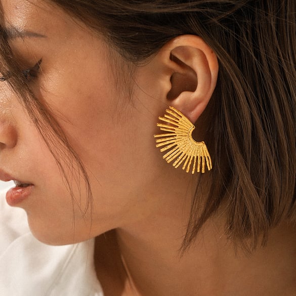 1 paire de boucles d&#39;oreilles à tige en acier inoxydable pour femme, couleurs mixtes or et argent, à porter au quotidien