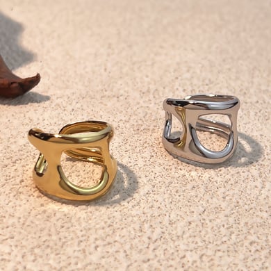Anello minimalista color oro in acciaio inossidabile di forma irregolare da 1 pezzo h5 Immagine2