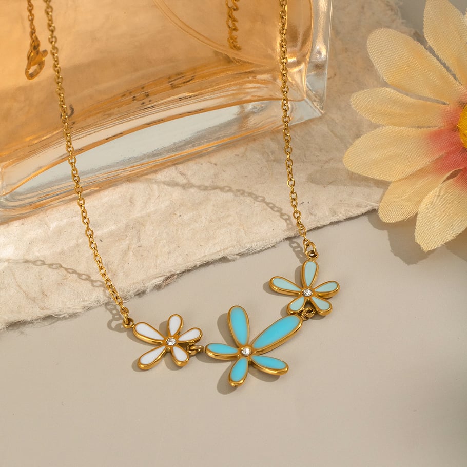 Romantic Series Elegant Flower Stainless Steel Gold Color Rhinestone Necklace Set Picture6