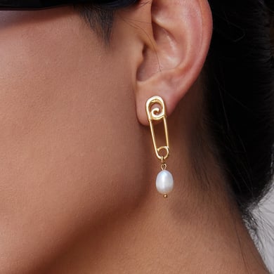 1 par de pendientes colgantes clásicos de acero inoxidable dorados con clip para papel para mujer h5 Imagen4