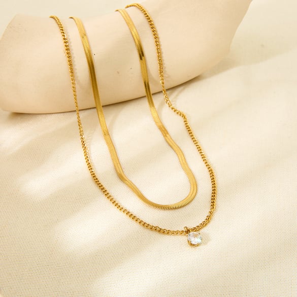 Mehrlagige luxuriöse Kette aus Edelstahl für Damen