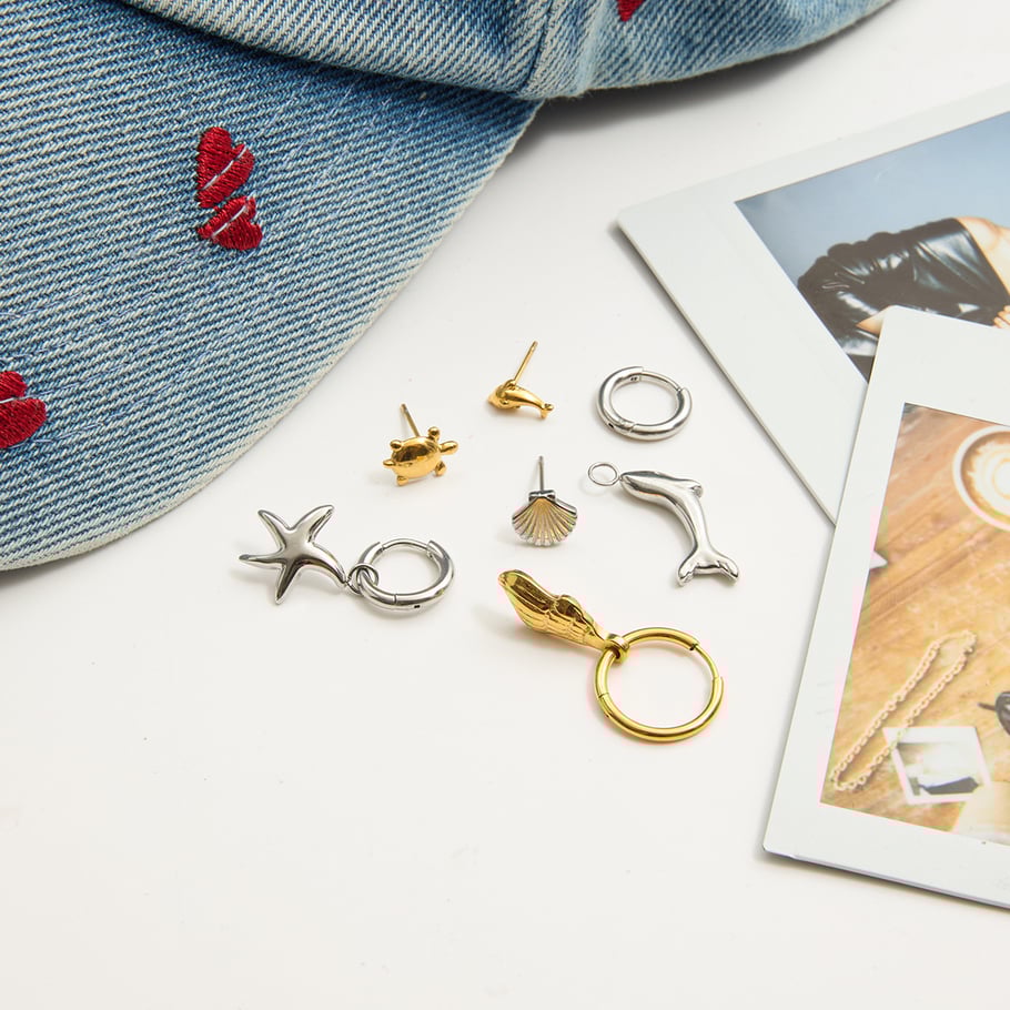 1 set di orecchini da donna color oro in acciaio inossidabile con organismo marino Immagine6
