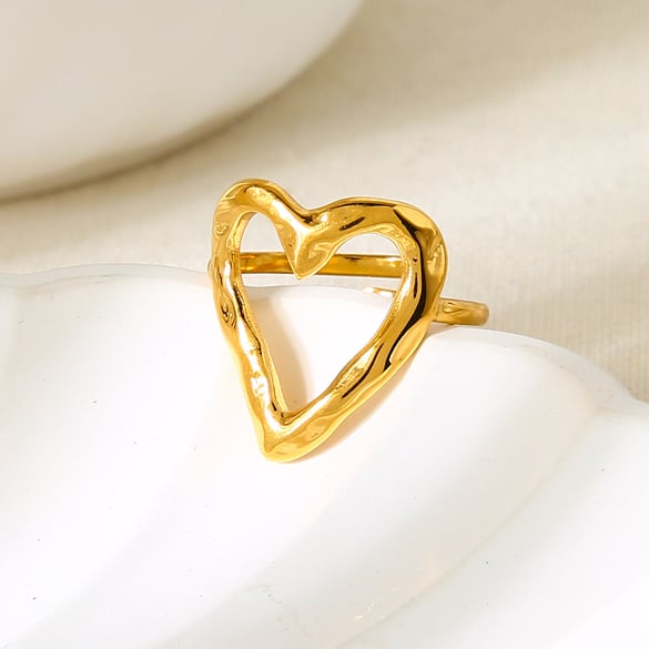 Anillos de acero inoxidable con forma de corazón, románticos y sencillos, color dorado, para mujer. 2