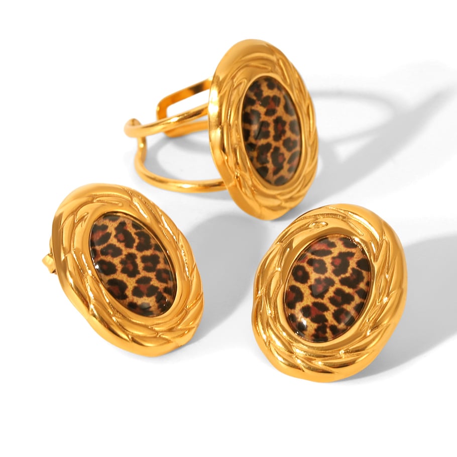 1 paio di orecchini a bottone semplici da donna in acciaio inossidabile color oro con stampa leopardata Immagine6