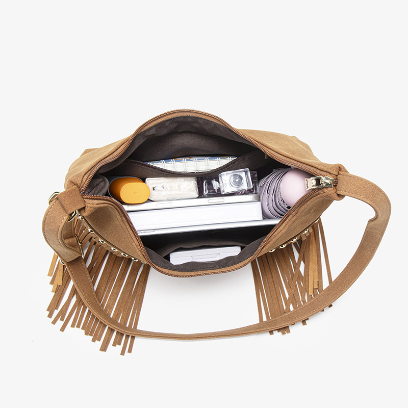 Borsa a tracolla da donna con nappa retrò, serie semplice, 1 pezzo Immagine3