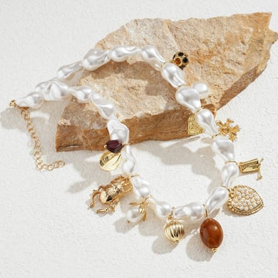 Collier avec pendentif en forme de cœur en perles artificielles, 1 pièce h5 Image5