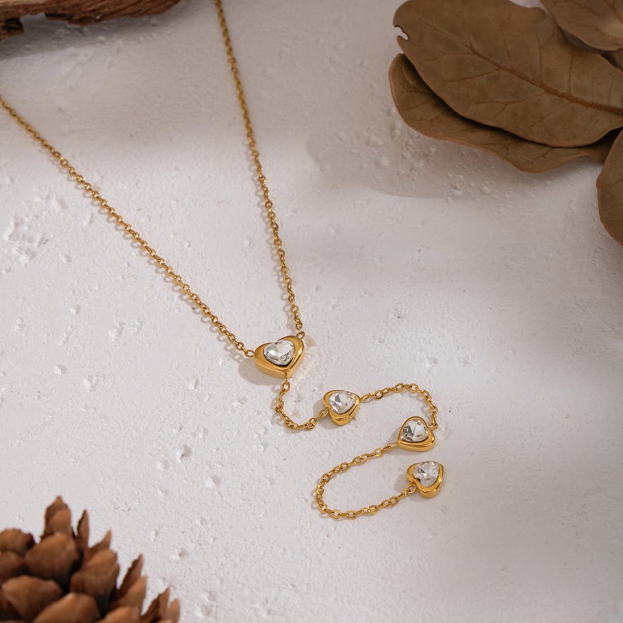 Set di collana con zirconi color oro e nappa a cuore romantico in acciaio inossidabile Immagine3